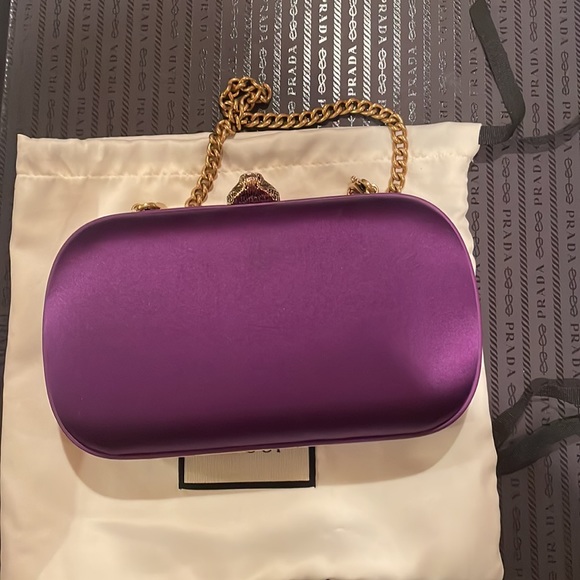 Brand new Gucci clutch - Picture 1 of 4